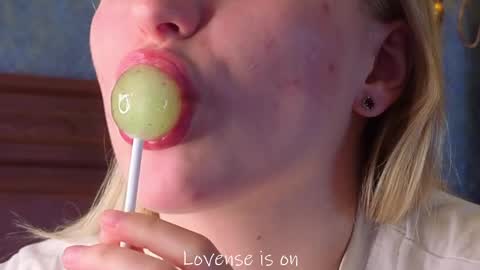 VETTA online show from April 24, 2:31 pm