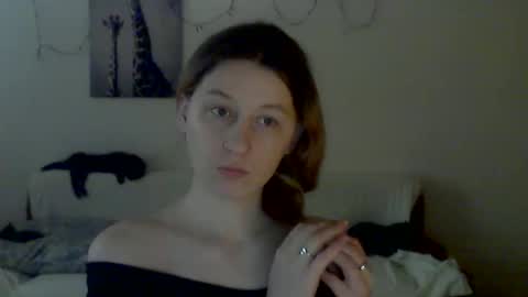 Anna online show from February 7, 9:46 am