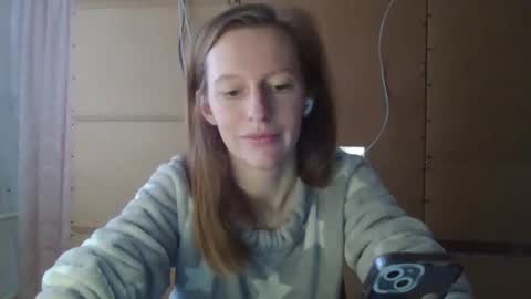 Elisa online show from March 3, 11:47 am