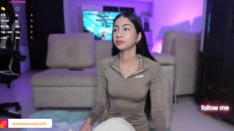 Snapshot of alannah__ chatting on January 7, 10:55 am online show from January 7, 10:55 am