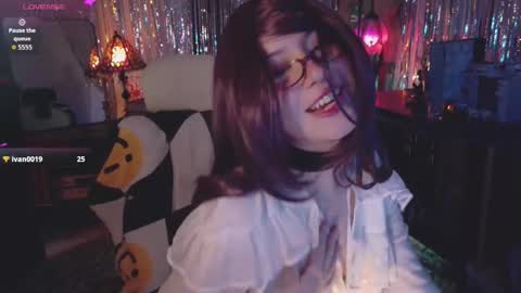 Alaska Grace       online show from March 2, 3:39 am