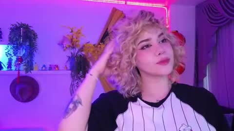 albaandthayron online show from March 28, 12:15 pm