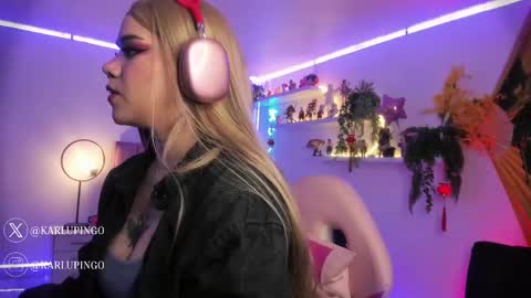 albaandthayron online show from February 15, 12:01 pm