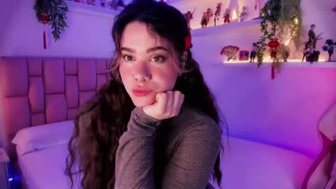 albaandthayron online show from February 21, 12:17 pm