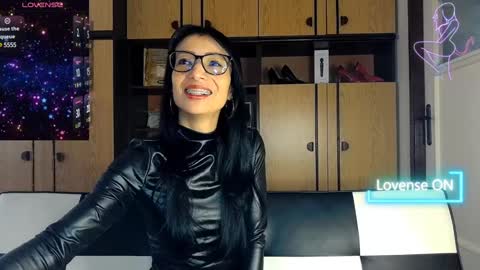 Alejandra online show from February 8, 8:20 am