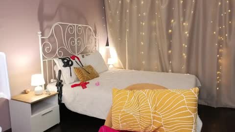 Aleksa online show from April 18, 12:57 am