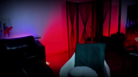 Snapshot of aleksafoxy chatting on January 26, 2:14 am Aleksa online show from January 26, 2:14 am