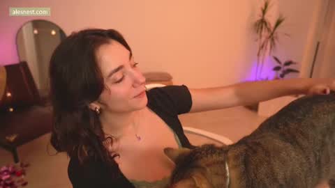 Snapshot of alemaniababe chatting on February 19, 11:14 pm Ale online show from February 19, 11:14 pm