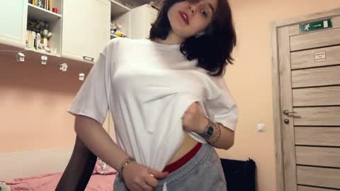 Nora online show from April 2, 4:59 pm