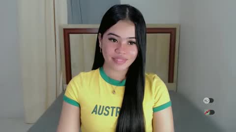 Snapshot of alesha_vibe_me chatting on September 15, 12:24 pm alesha_vibe_me online show from September 15, 12:24 pm