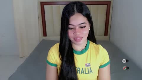 Snapshot of alesha_vibe_me chatting on October 23, 5:41 pm alesha_vibe_me online show from October 23, 5:41 pm
