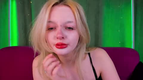 alessakiss online show from November 23, 9:11 am