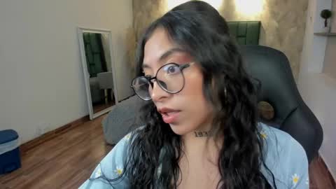 Alessia  online show from April 14, 3:06 am