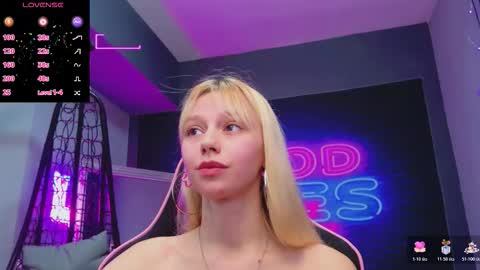 alessiacroft online show from November 15, 5:41 am