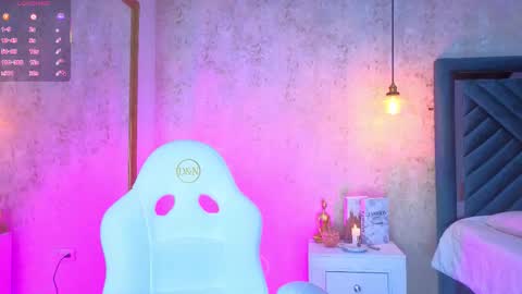 Alessia online show from December 2, 3:08 am