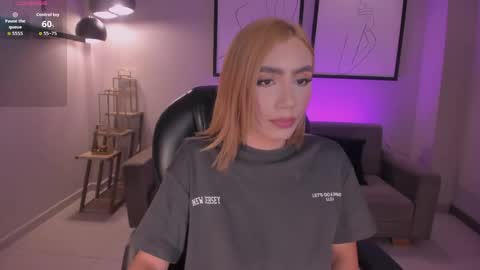 A L E S S I A online show from March 19, 5:01 am