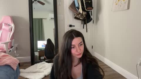 alex  online show from November 15, 2:45 am