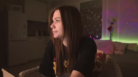 Snapshot of alexa_feels chatting on January 5, 10:50 pm Little Duck homie online show from January 5, 10:50 pm