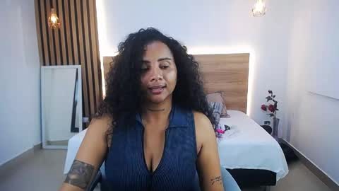 Alexa Forbes online show from May 6, 3:32 am