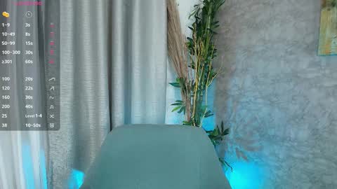 alexa_foxx27 online show from February 15, 7:13 pm