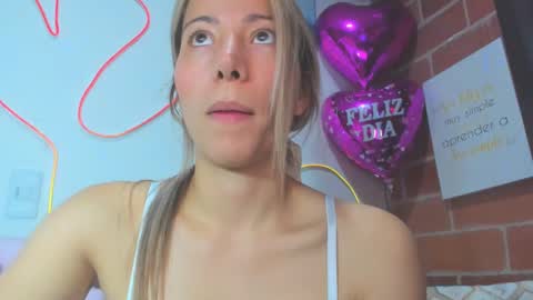 Snapshot of alexa_latina chatting on September 26, 2:58 pm alexa latina online show from September 26, 2:58 pm