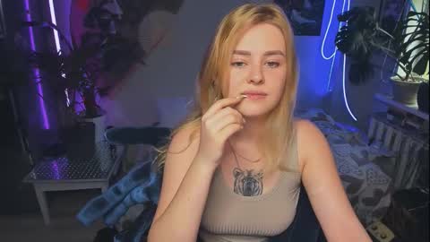 alexa_pirs online show from September 29, 12:54 pm