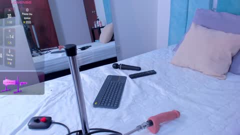 alexaa_small online show from January 31, 11:35 am