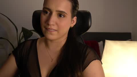 alexajhonsonof online show from September 22, 1:48 am