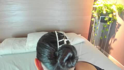 Snapshot of alexamonroe_ chatting on October 21, 10:03 pm Alexa online show from October 21, 10:03 pm