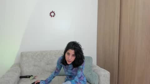 Snapshot of alexandra_fiore chatting on February 17, 3:47 am I am Alexandra online show from February 17, 3:47 am