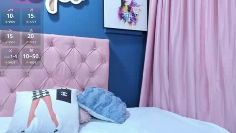 Snapshot of alexiakitty_ chatting on September 9, 1:33 pm Alexia online show from September 9, 1:33 pm