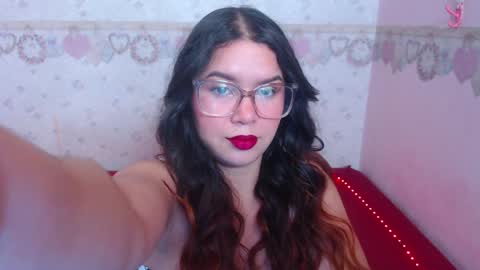 Snapshot of alexiarestrepo chatting on December 31, 11:20 am Alexia online show from December 31, 11:20 am