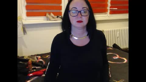 alexie33 online show from November 9, 2:24 pm