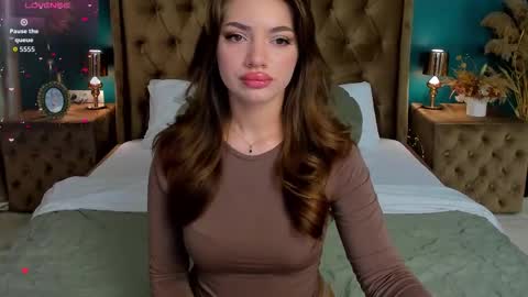 Alexis online show from September 17, 5:16 am