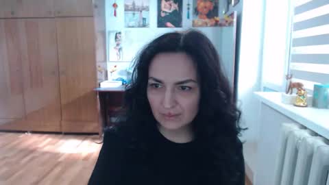 AlexisMillers online show from March 6, 12:00 pm