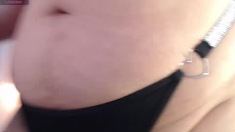 Snapshot of alexxa_curvy_ chatting on March 6, 11:42 pm Alexxa curvy online show from March 6, 11:42 pm