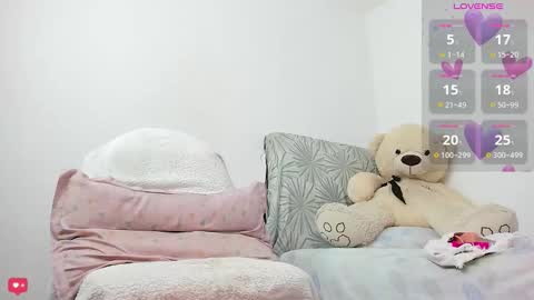 alexandra zyla suleyman  online show from February 12, 4:03 am