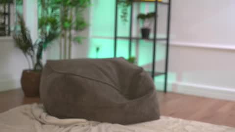 alexxiskye online show from February 22, 7:42 am