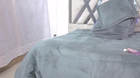 Carolina Join The Fan Club  online show from March 5, 1:56 am