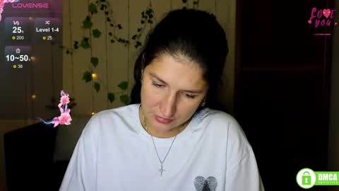 Alianna online show from October 6, 11:27 am