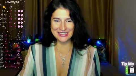 Alianna online show from December 5, 1:12 pm