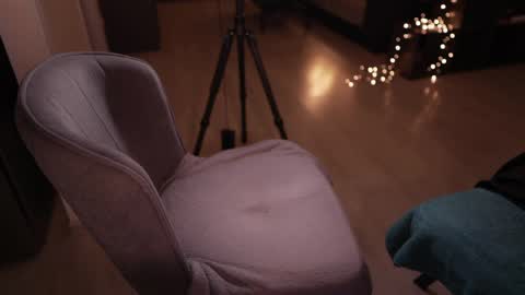 Ali online show from April 4, 12:37 pm