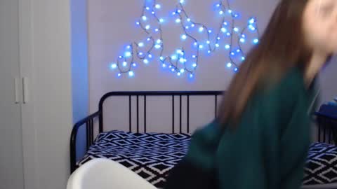 Alice online show from January 12, 4:40 pm