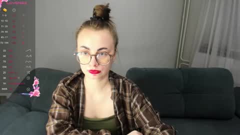 Alice online show from January 5, 5:27 pm