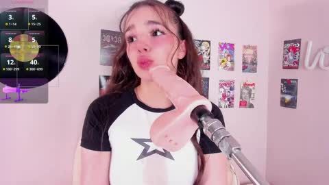 Alice online show from April 11, 9:29 pm