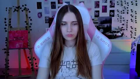 alicecharmy online show from October 19, 7:21 am