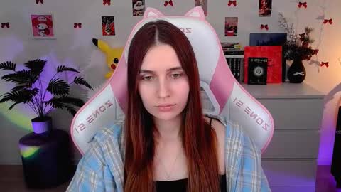 alicecharmy online show from March 5, 1:51 pm