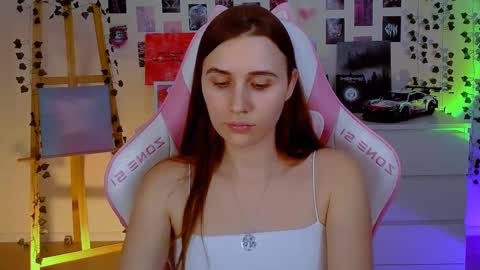 alicecharmy online show from February 18, 4:05 pm