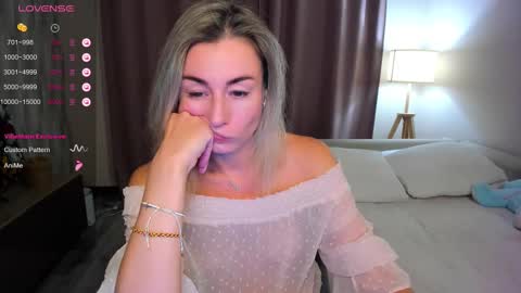 Daniella online show from March 9, 1:59 pm