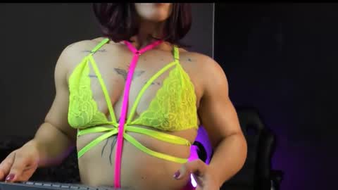 alicefit_212 online show from November 11, 1:52 pm